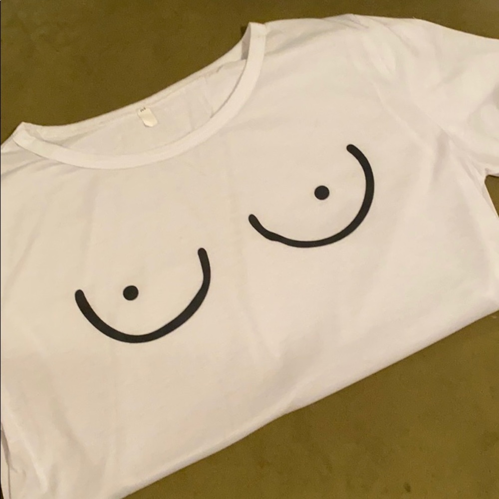 🎉 5 for $25 🎉 Funny print tee